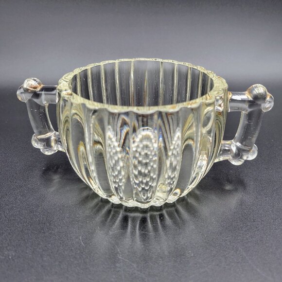 Vintage Creamers Syrup Pitchers Condiment And Sugar Bowl Servers Clear Glass - Picture 13 of 16